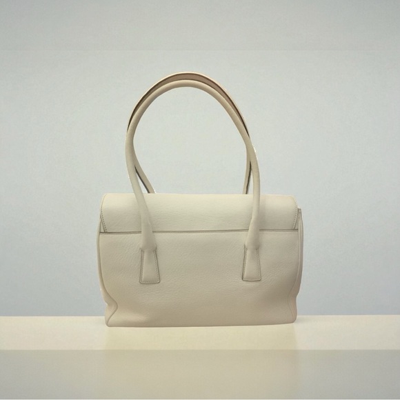 Salvatore Ferragamo Gancini Tote bag with COA - Picture 3 of 11